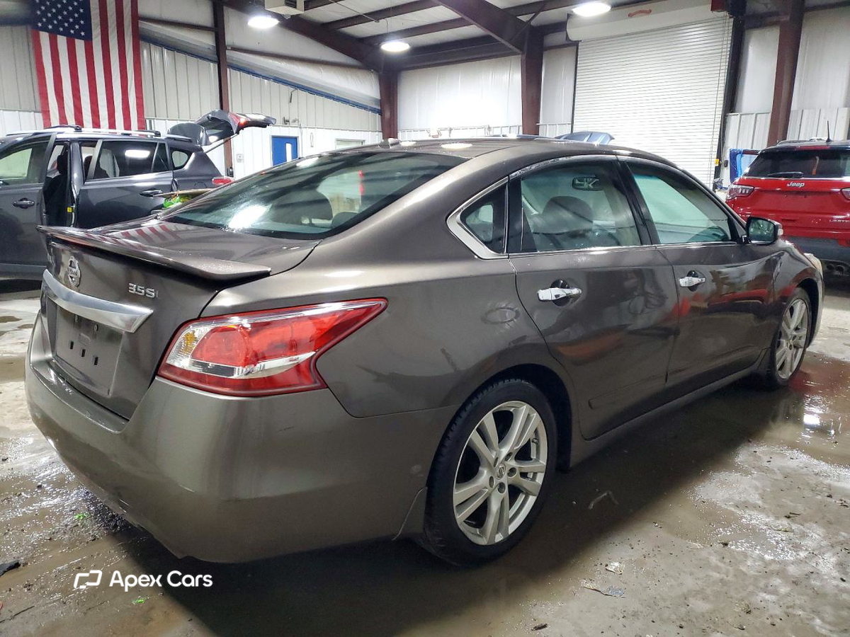 Nissan Altima 2013