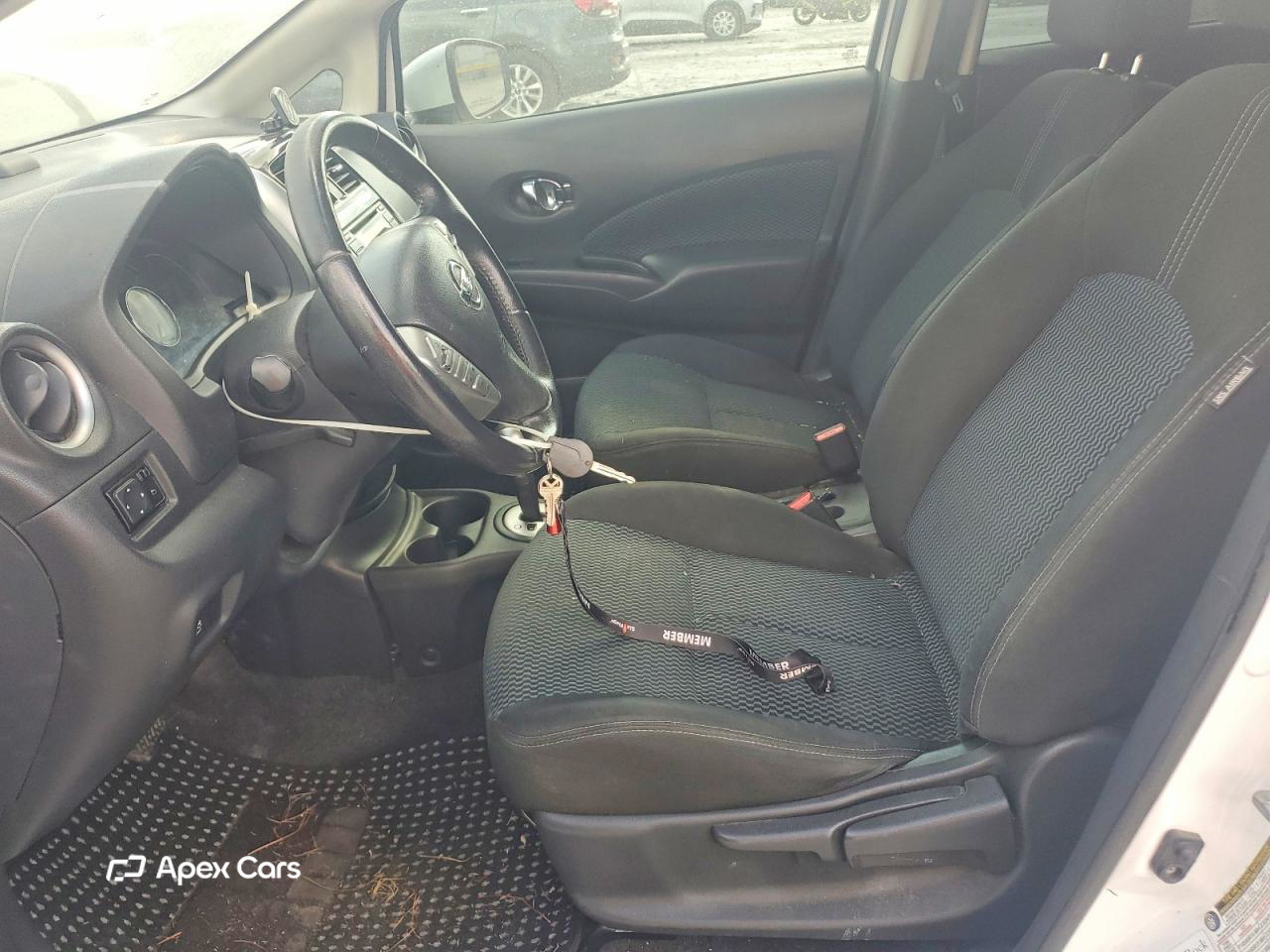 Nissan Versa 2016