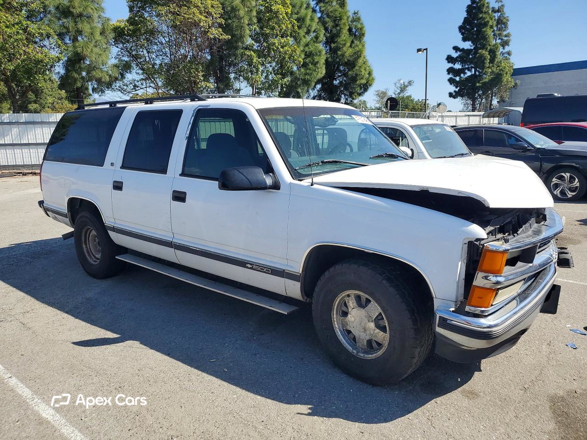 Chevrolet Suburban 1999