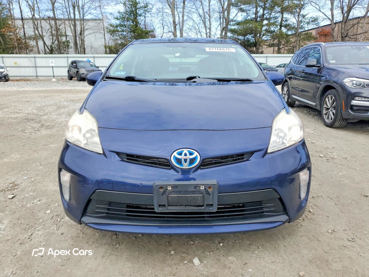 Toyota Prius 2012