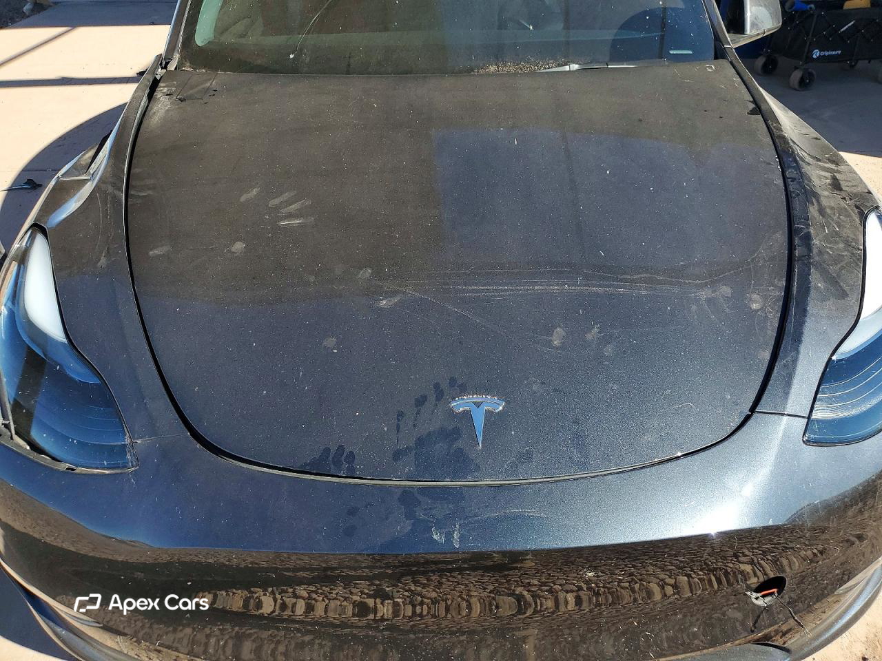 Tesla Model Y 2025