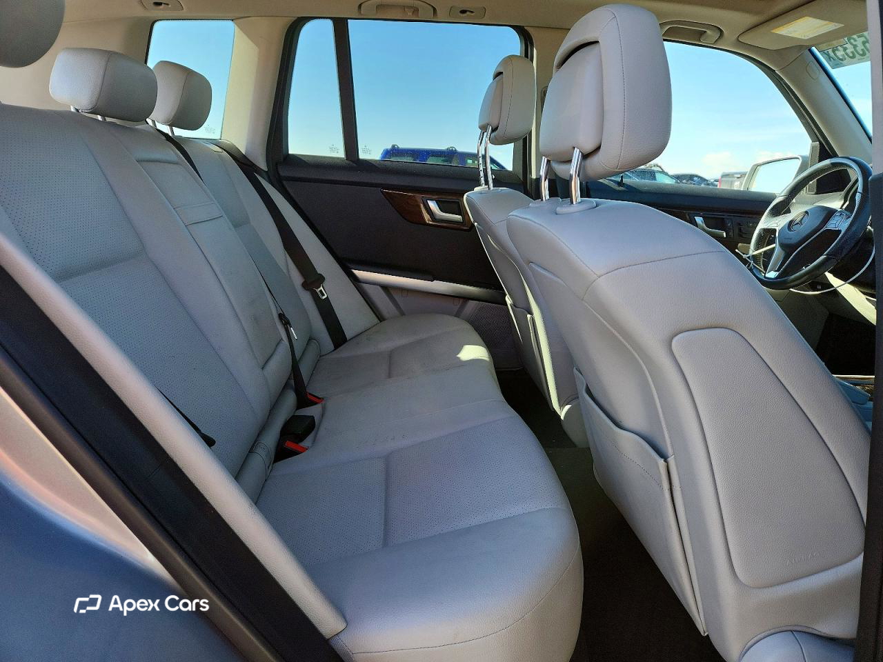 Mercedes-Benz  2015