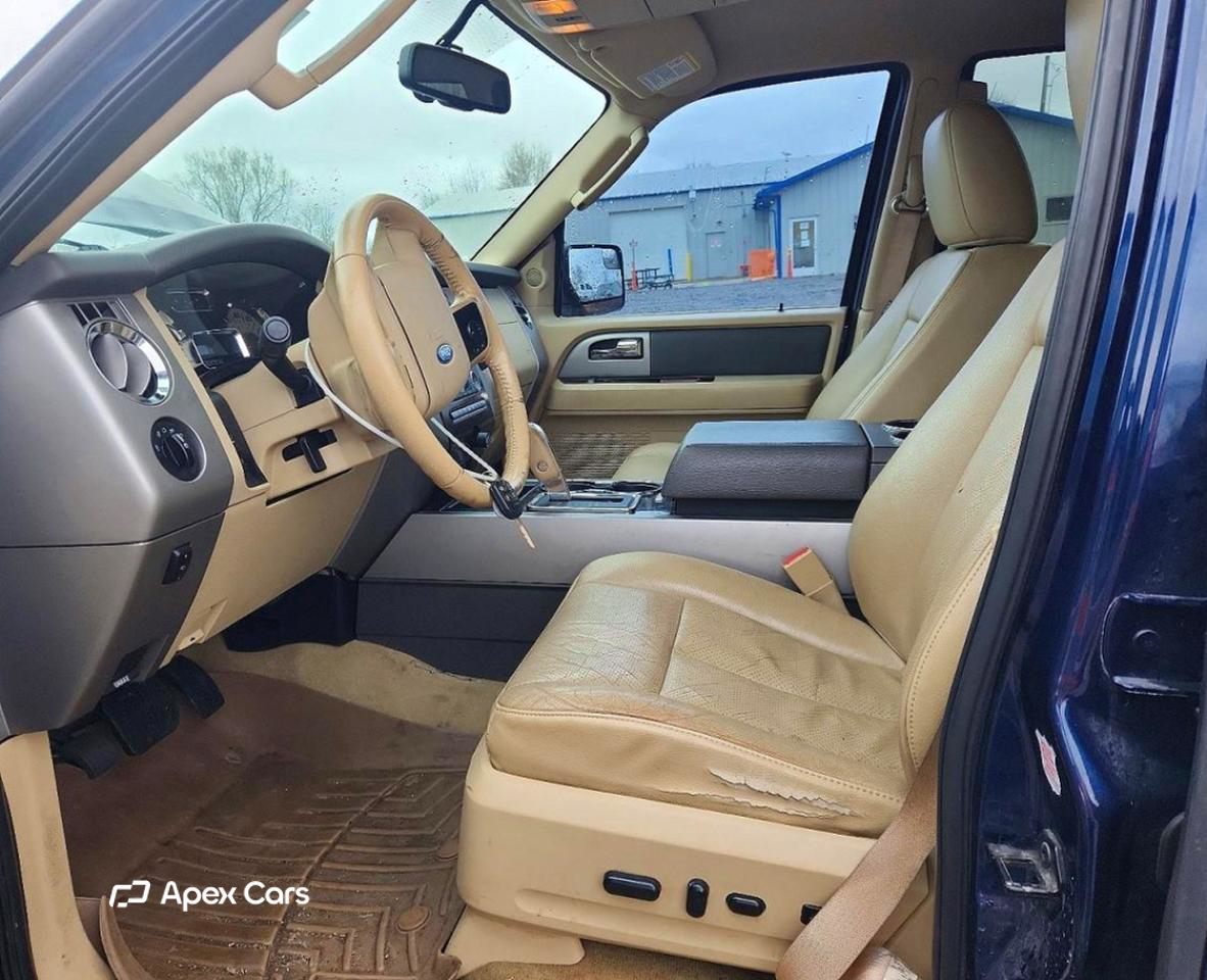 Ford Expedition 2014
