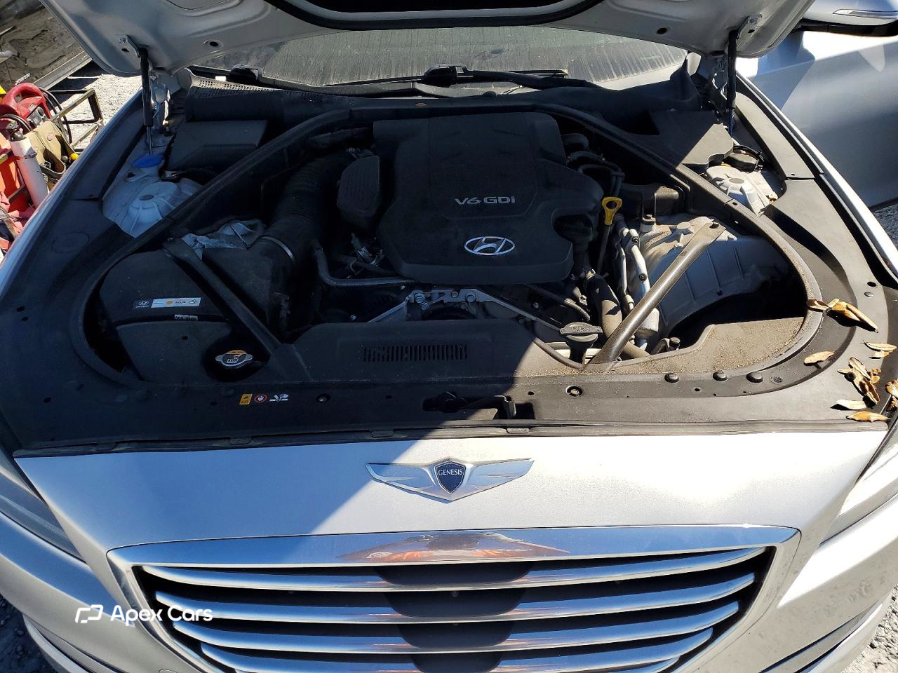 Hyundai Genesis 2015