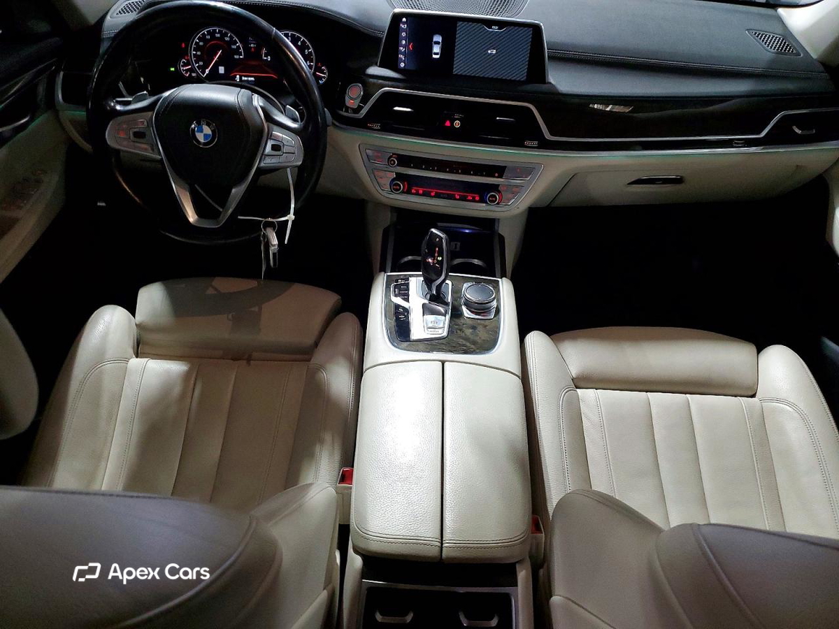 BMW Series 7 2018