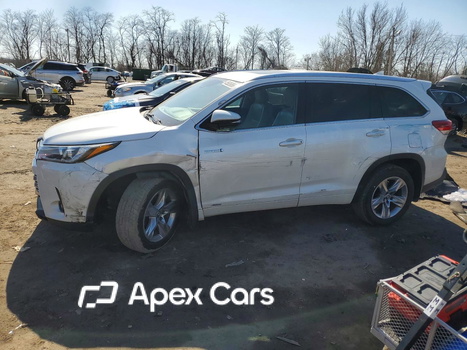 Toyota Highlander 2018 - Image 1 of 15
