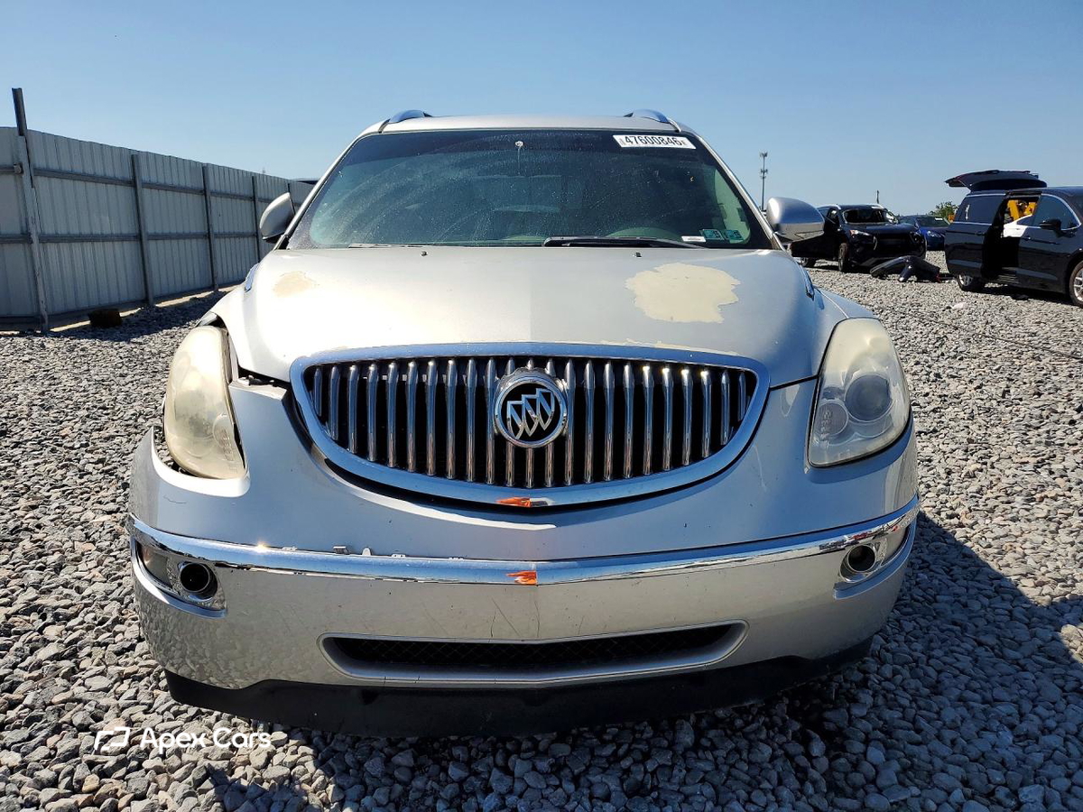 Buick Enclave 2011