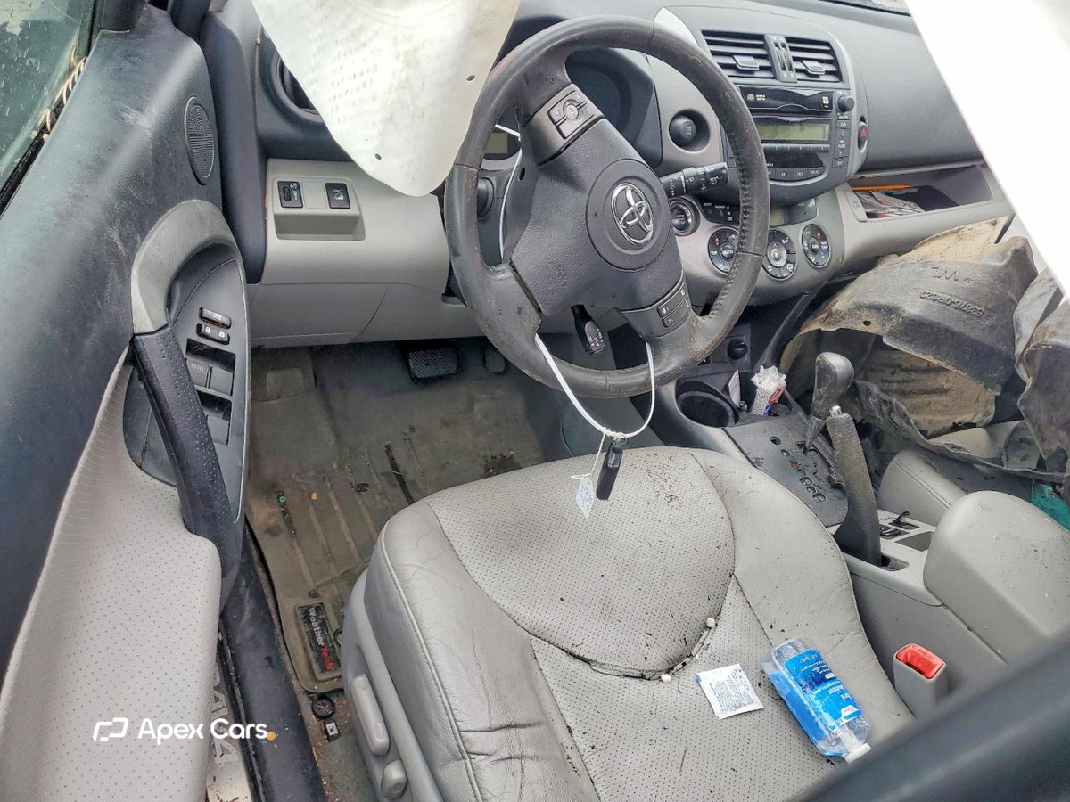 Toyota RAV 4 2011