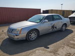 Cadillac DTS 2010