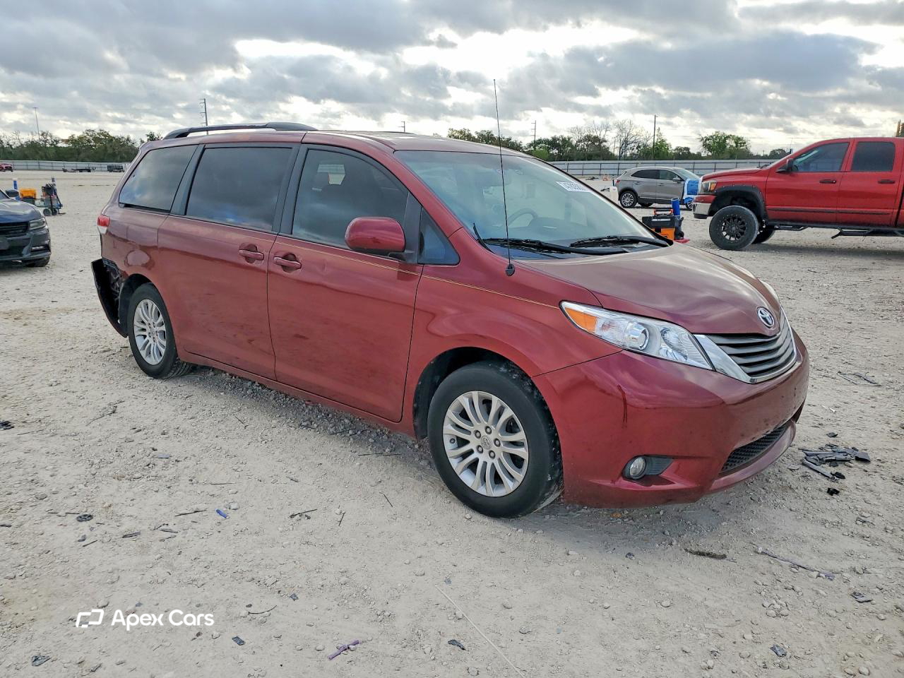 Toyota Sienna 2011