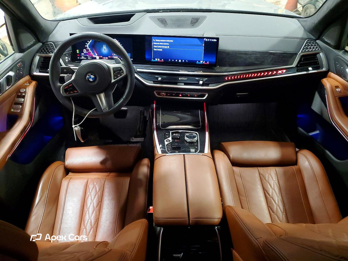BMW X7 2025