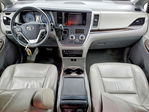 Toyota Sienna 2016