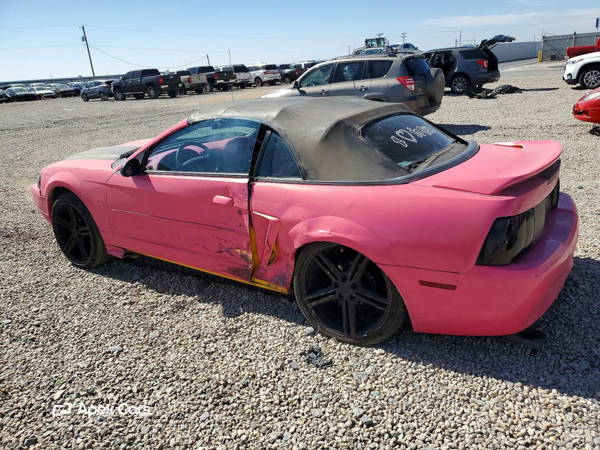 Ford Mustang 1999
