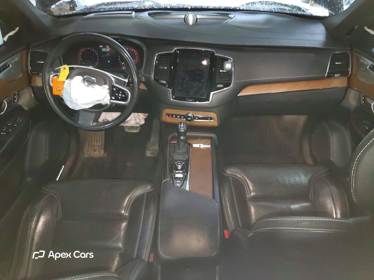 Volvo XC90 2017