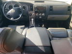 Toyota Sequoia 2010