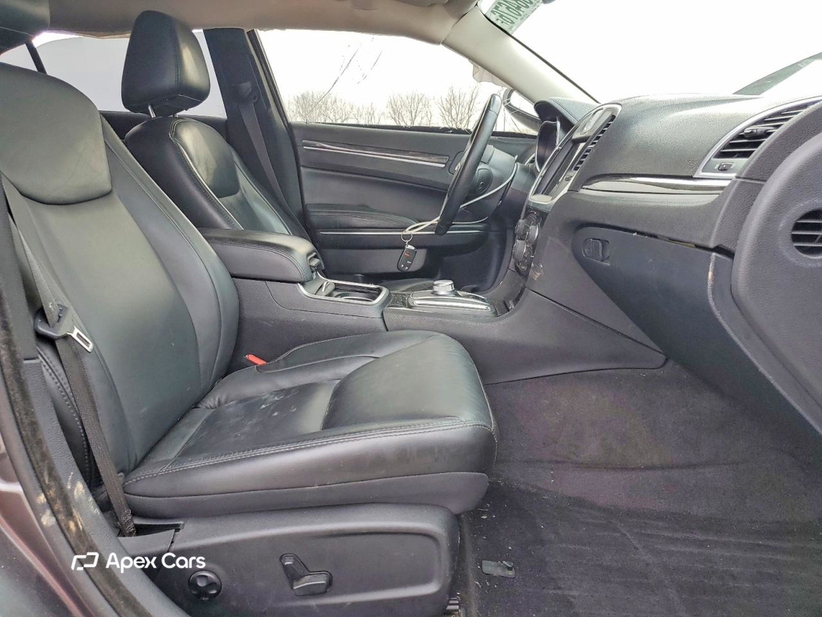 Chrysler 300 2018