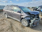 Toyota Sienna 2013