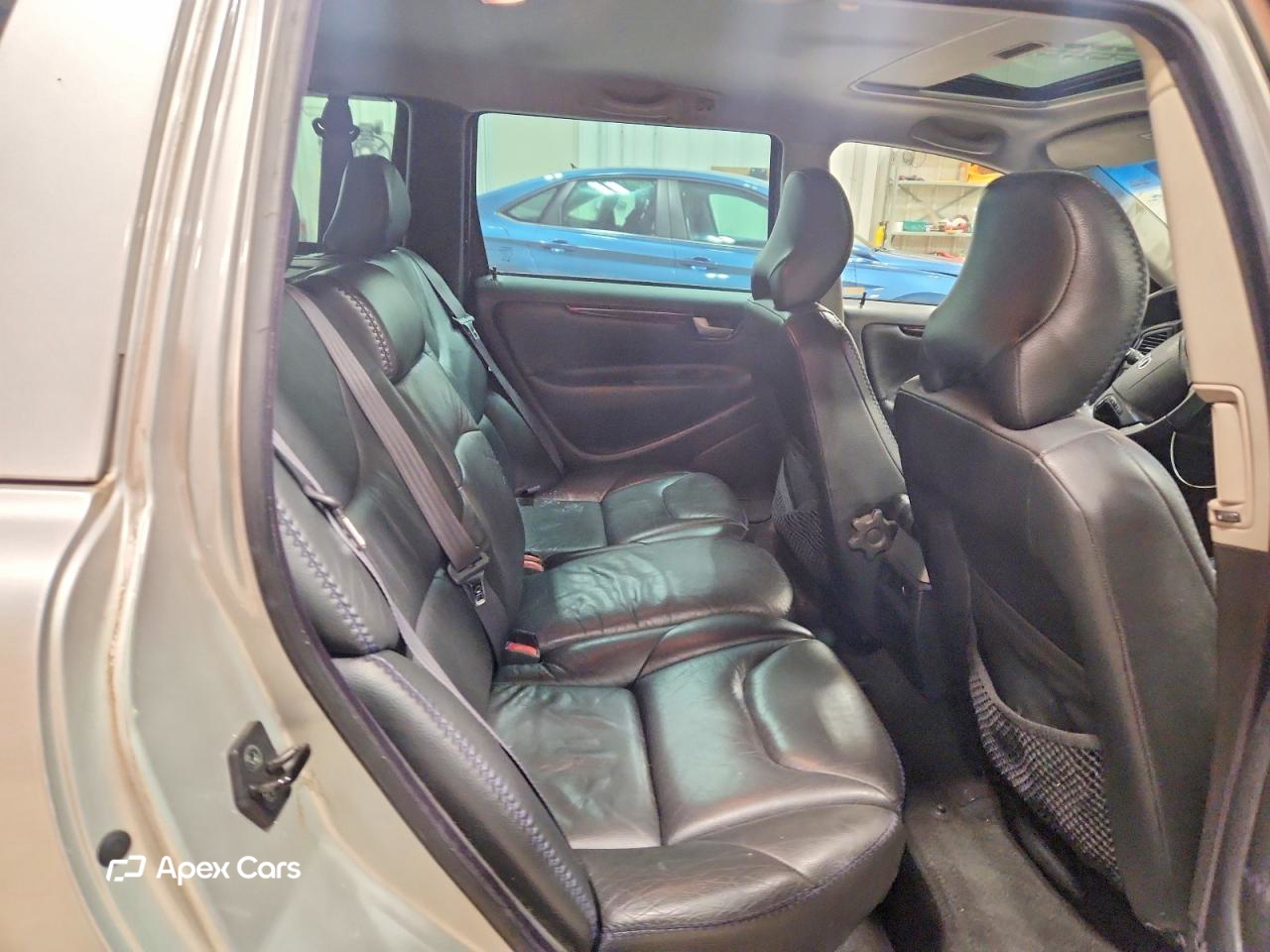 Volvo XC70 2004