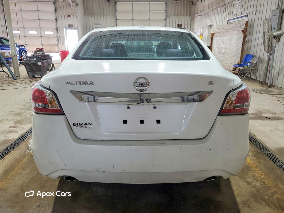 Nissan Altima 2015