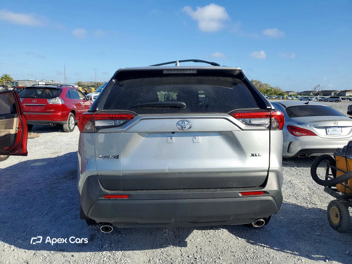 Toyota RAV 4 2024