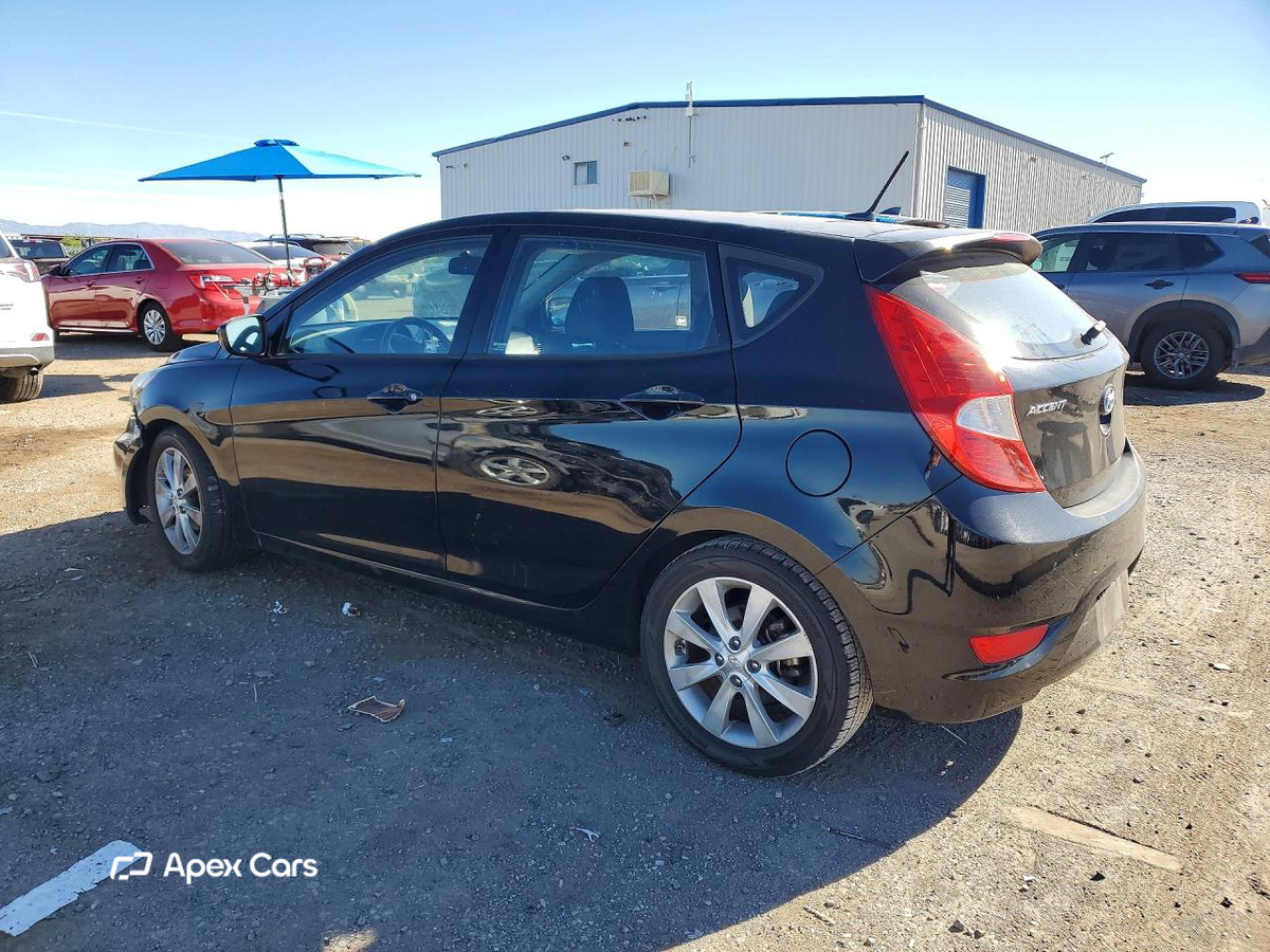 Hyundai Accent 2012