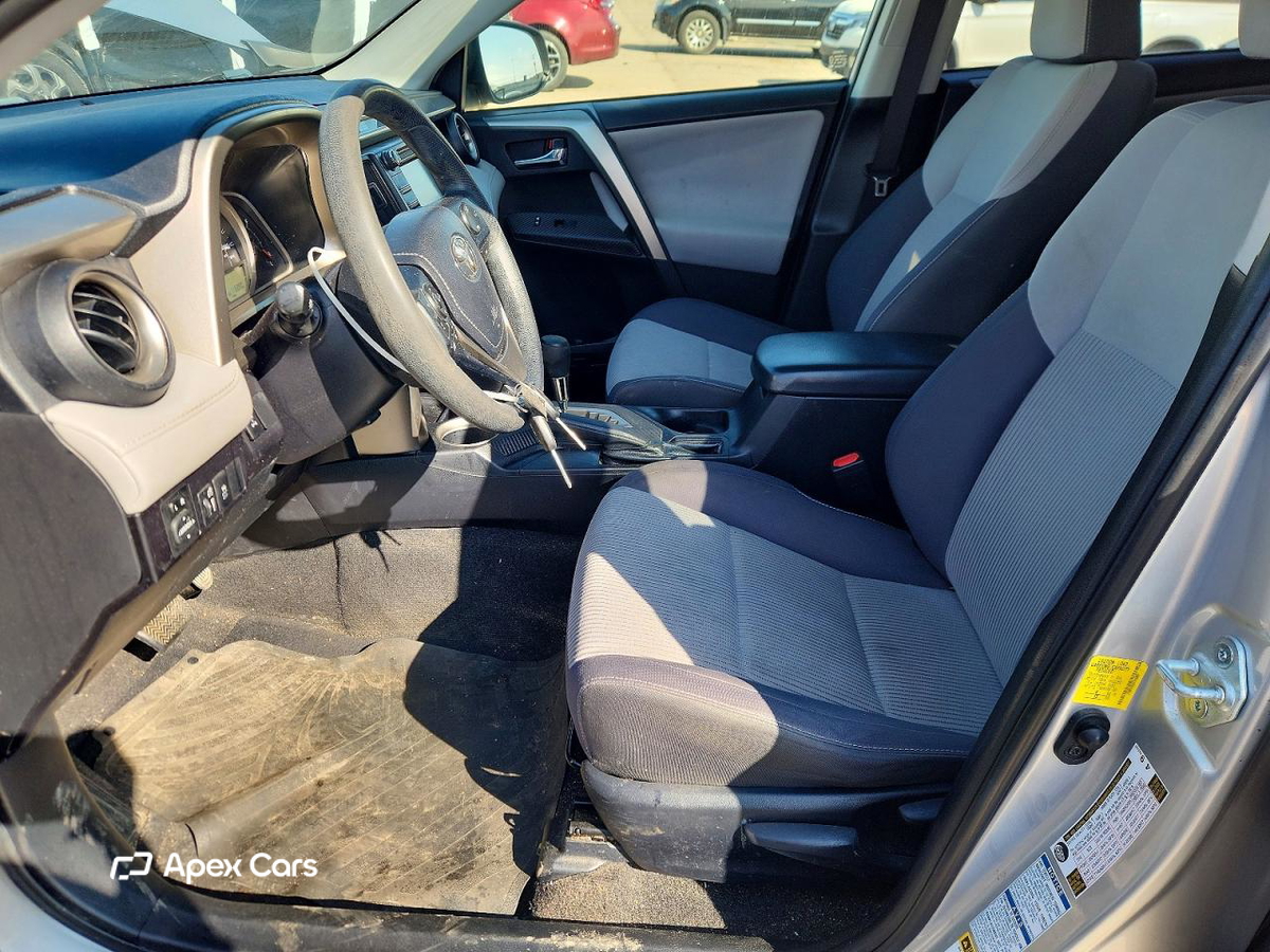 Toyota RAV 4 2015