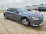 Lexus ES 2020