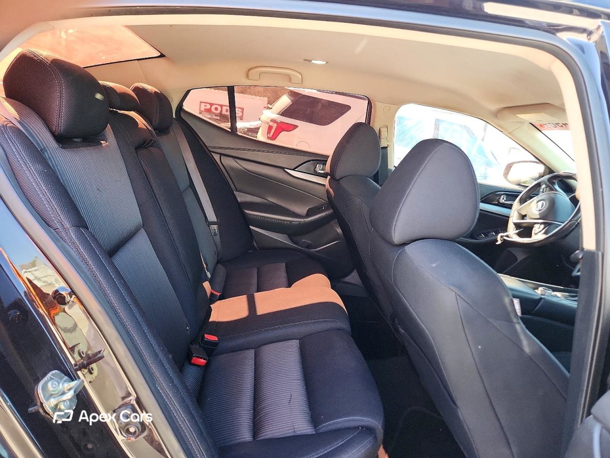 Nissan Maxima 2017