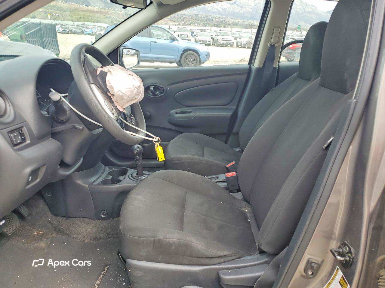 Nissan Versa 2016
