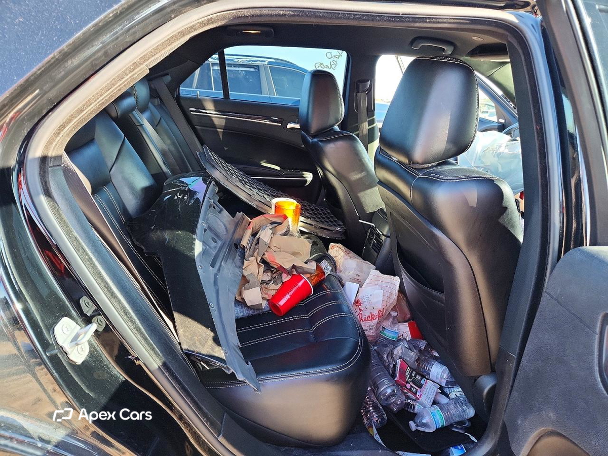 Chrysler 300 2019