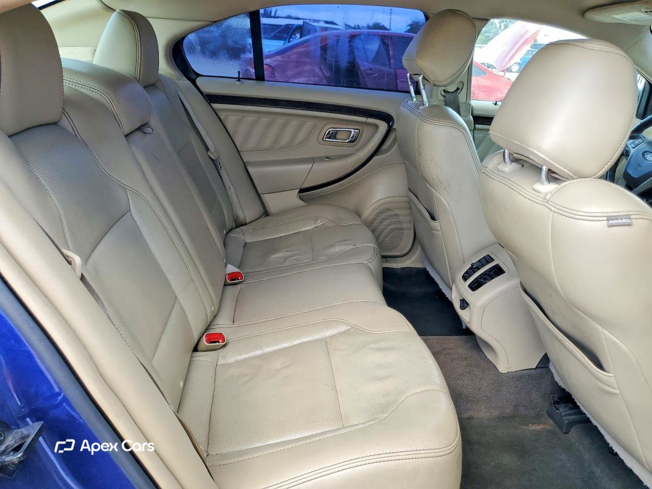 Ford Taurus 2013