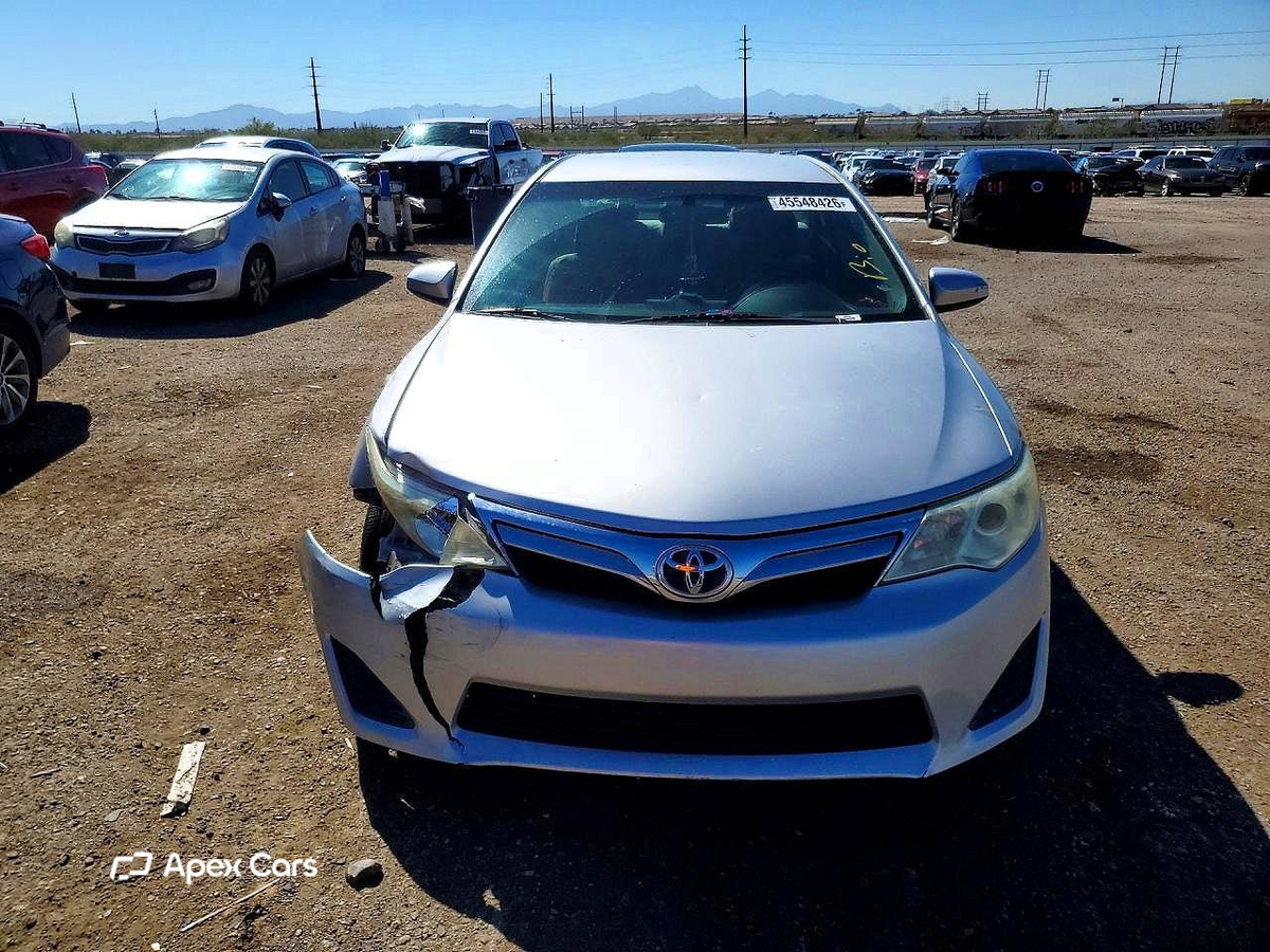 Toyota Camry 2012