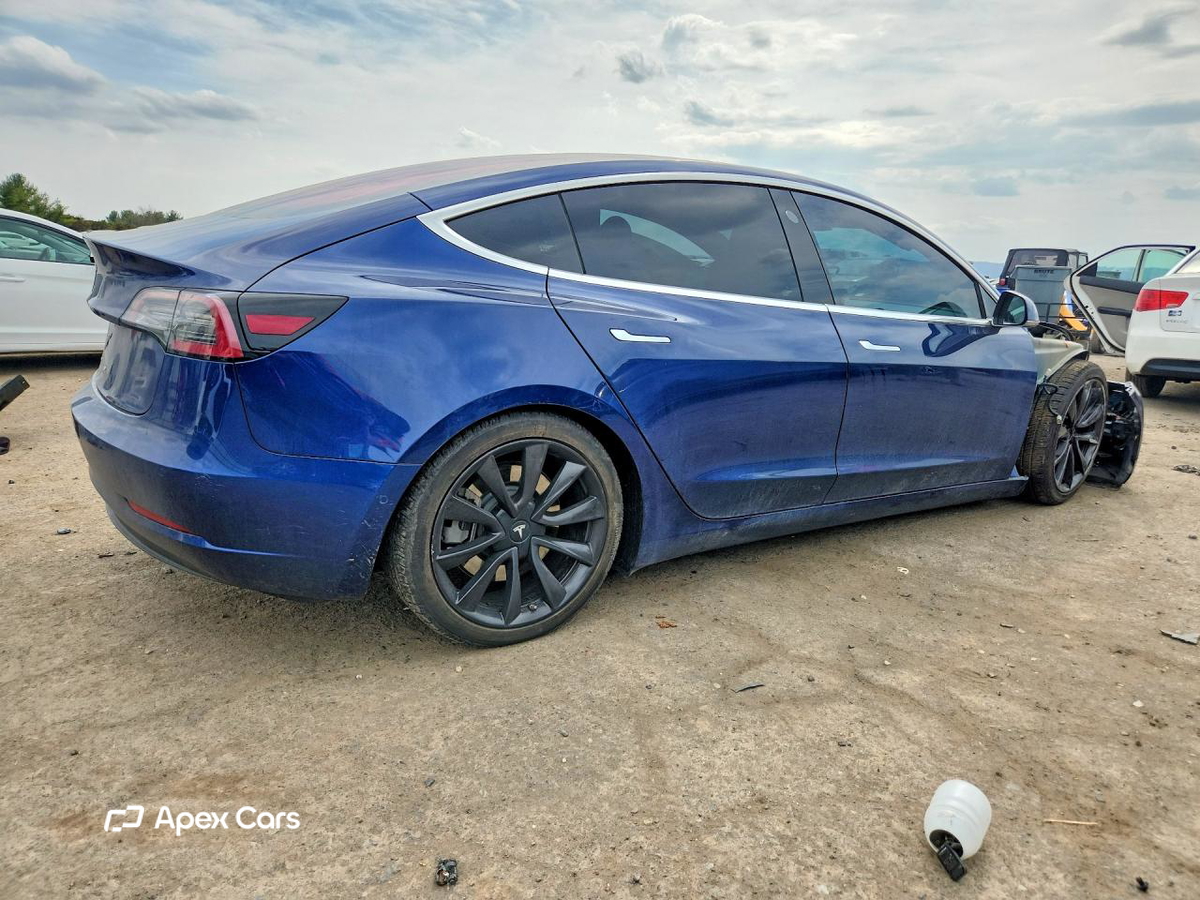 Tesla Model 3 2017