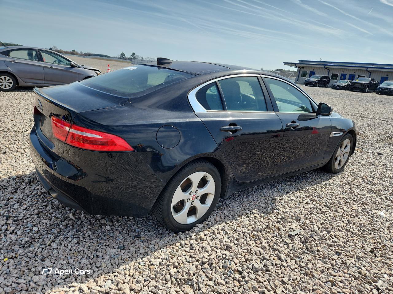Jaguar XE 2018