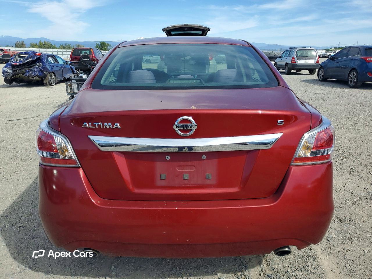Nissan Altima 2015