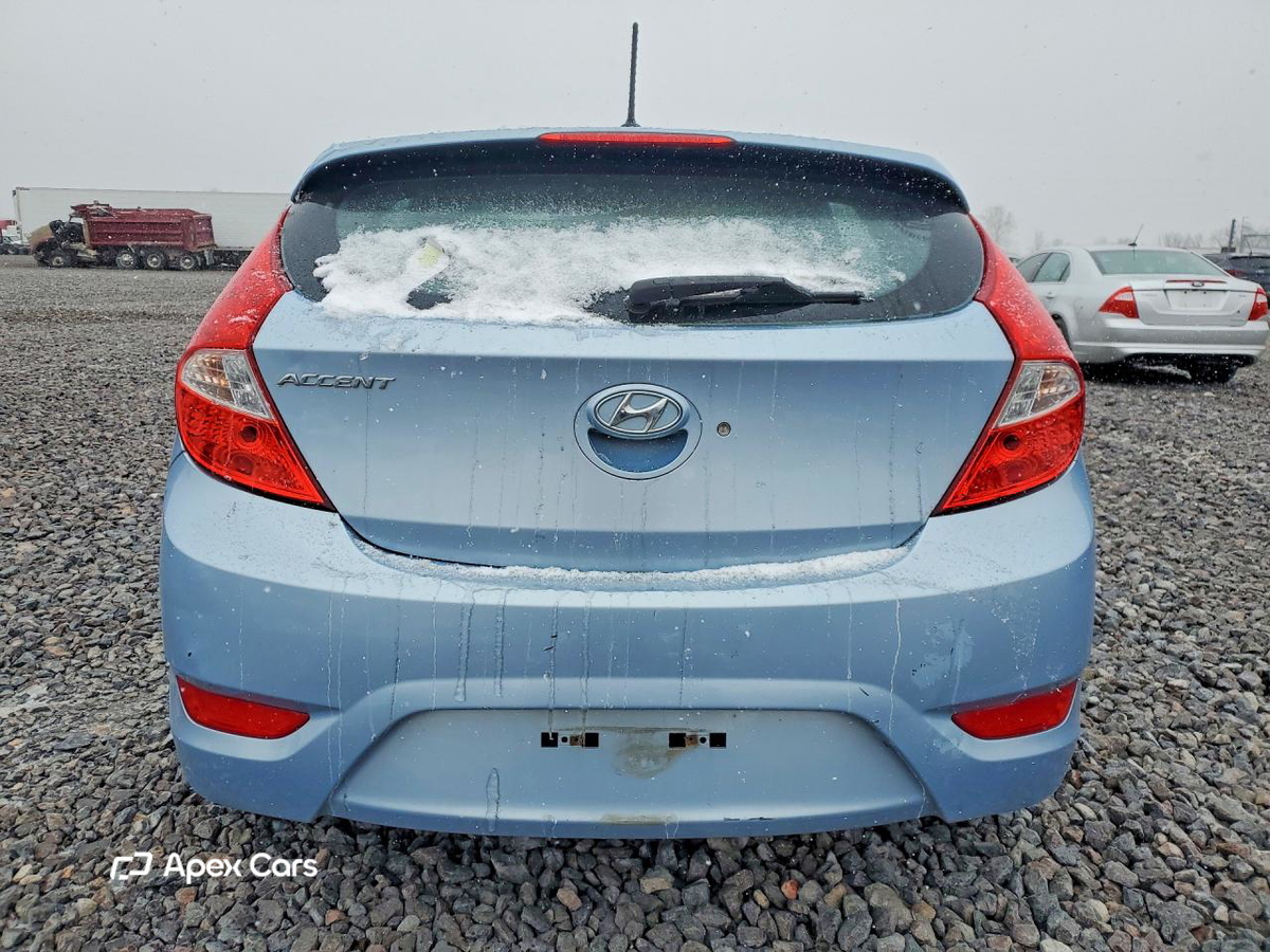 Hyundai Accent 2012