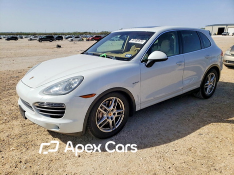 Porsche Cayenne 2014 - Image 1 of 13
