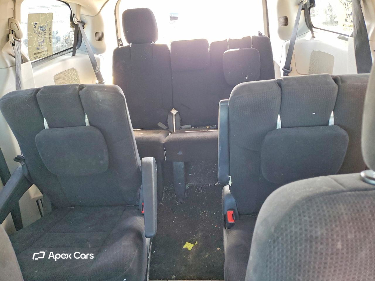 Dodge Caravan 2011