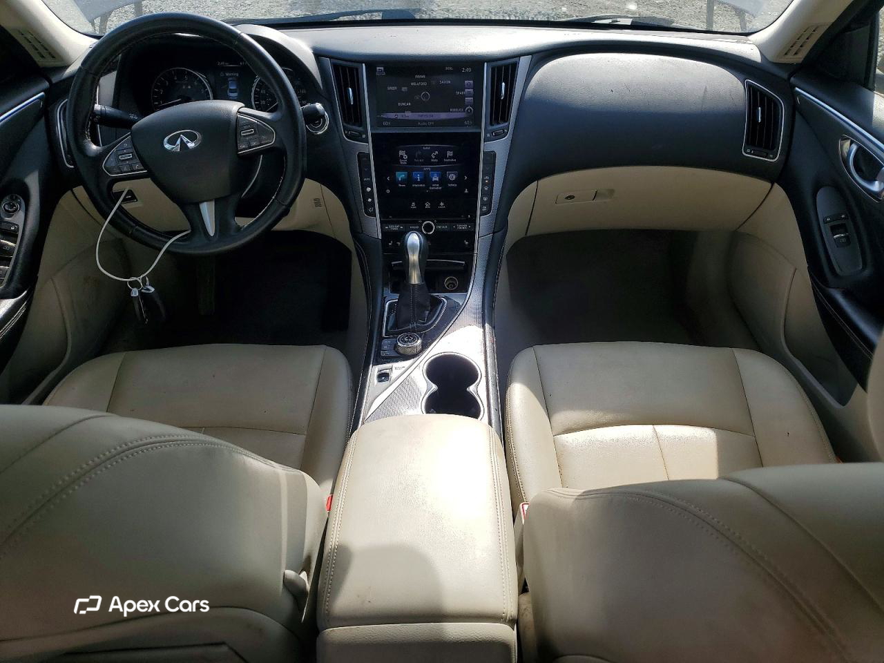 Infiniti Q50 2015