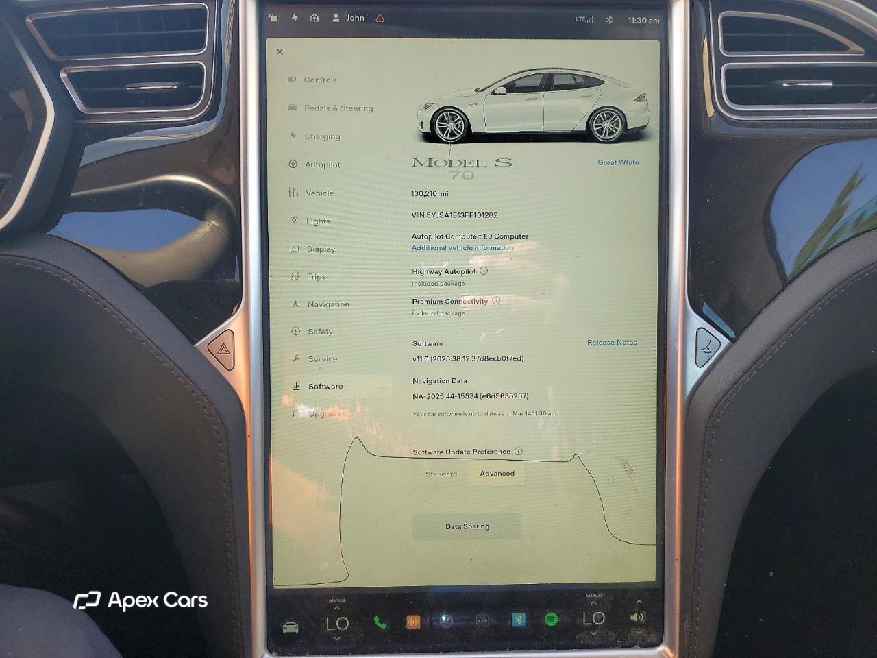 Tesla Model S 2015
