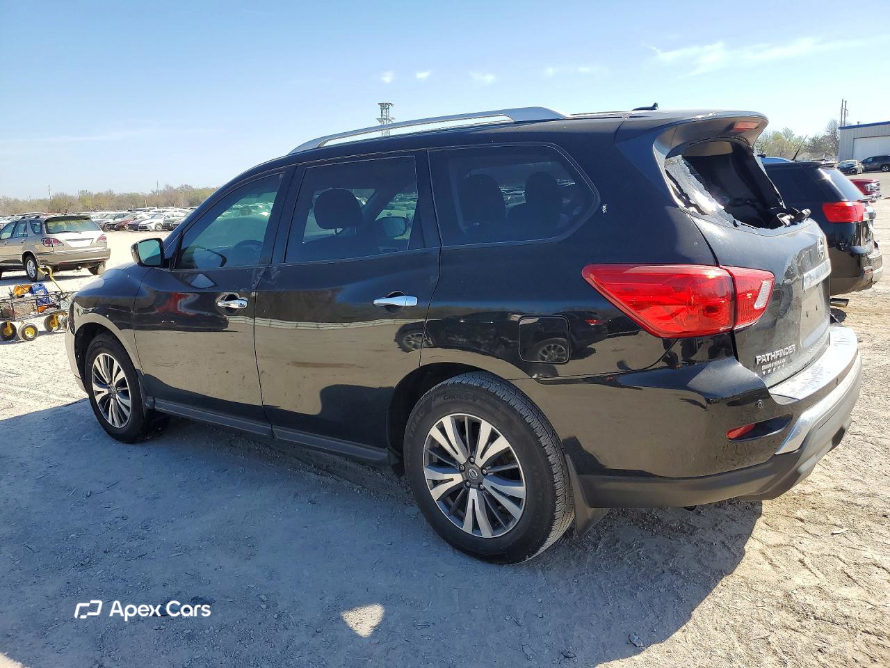 Nissan Pathfinder 2017