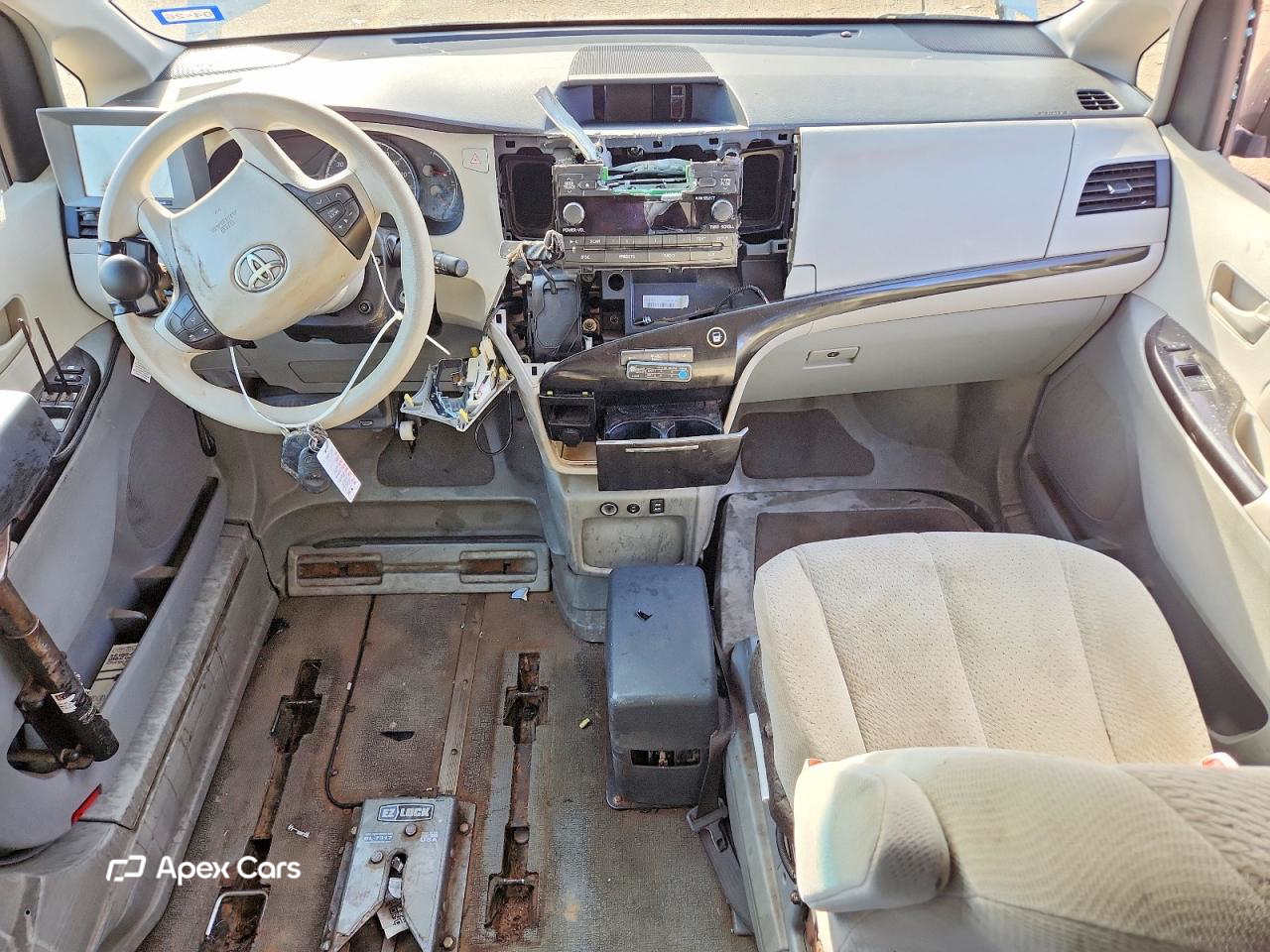 Toyota Sienna 2014