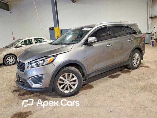 Kia Sorento 2017 - Image 1 of 14