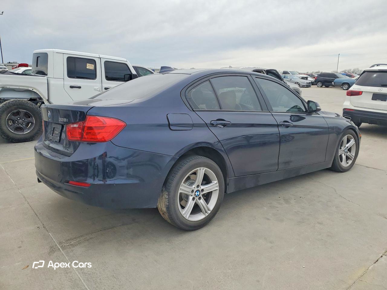 BMW Series 3 2013