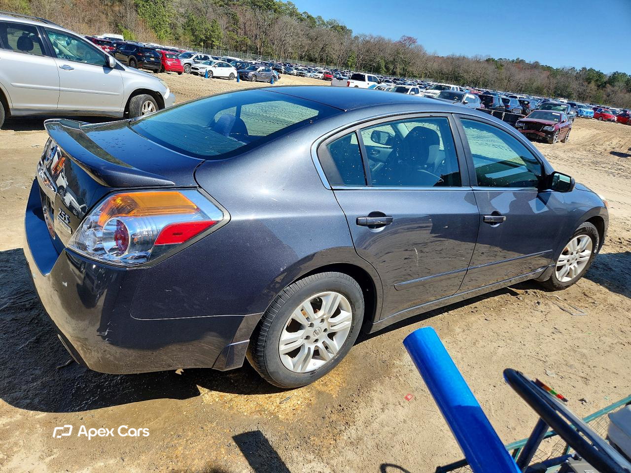 Nissan Altima 2011