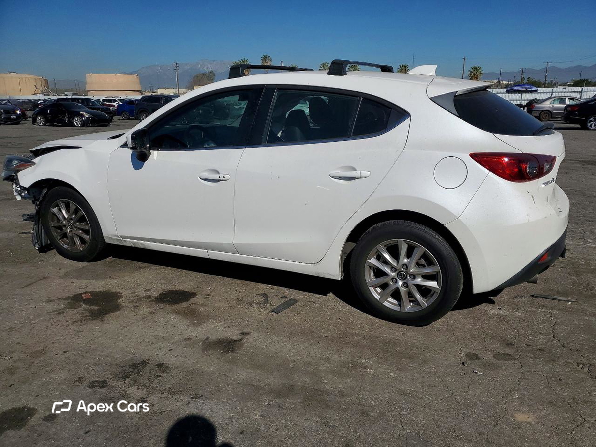 Mazda 3 2015