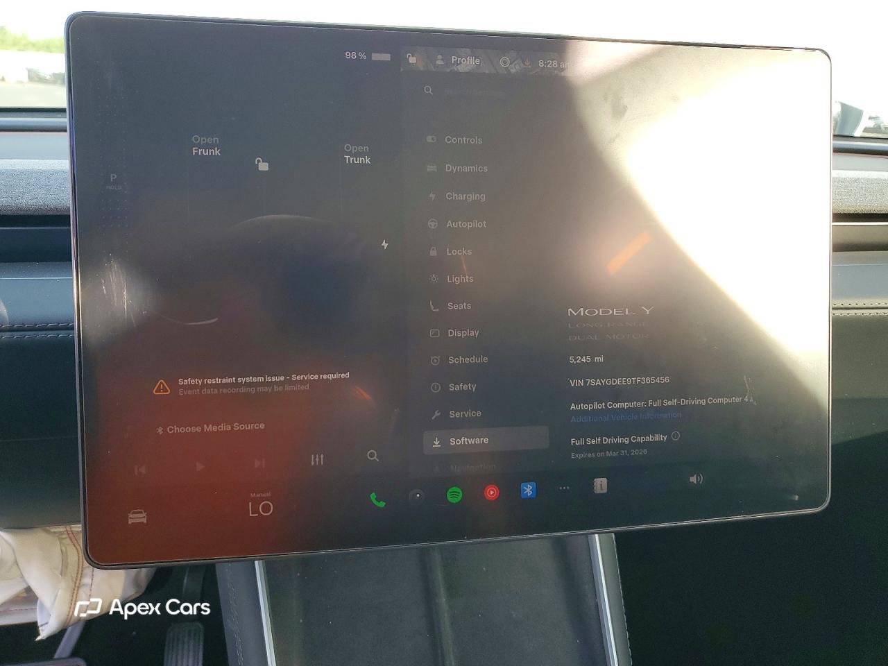 Tesla Model Y 2026