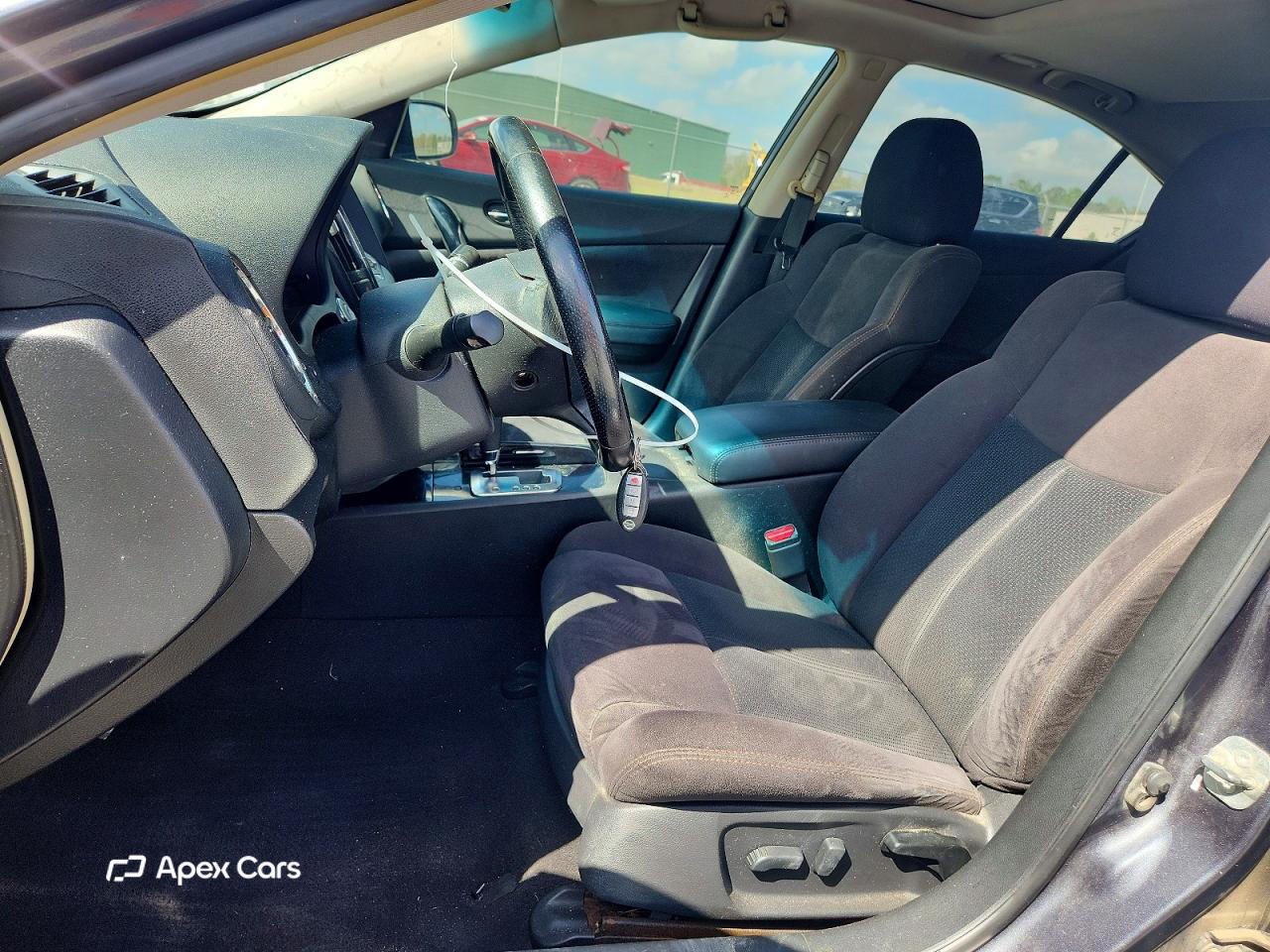 Nissan Maxima 2011