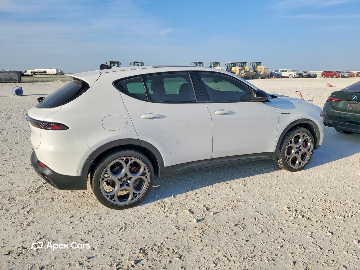 Alfa Romeo Tonale 2024