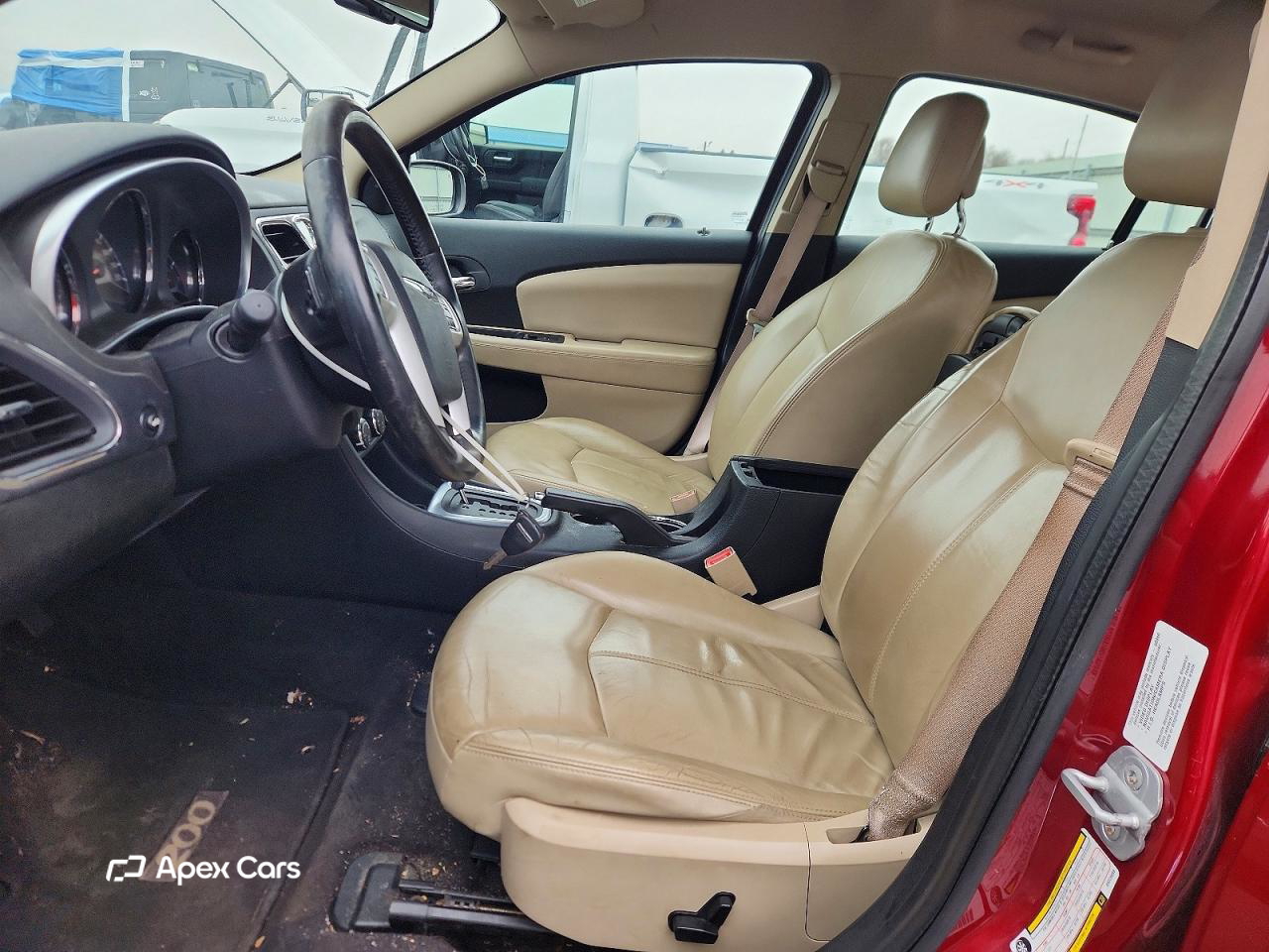 Chrysler 200 2011